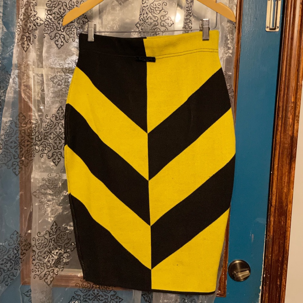 Elhoffer Design yellow and black skirt